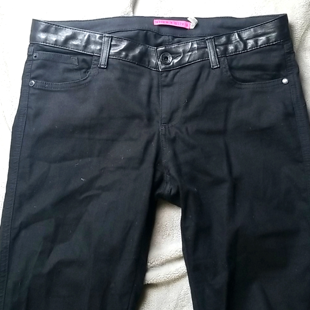 Alice + Olivia Leather trim Jean
